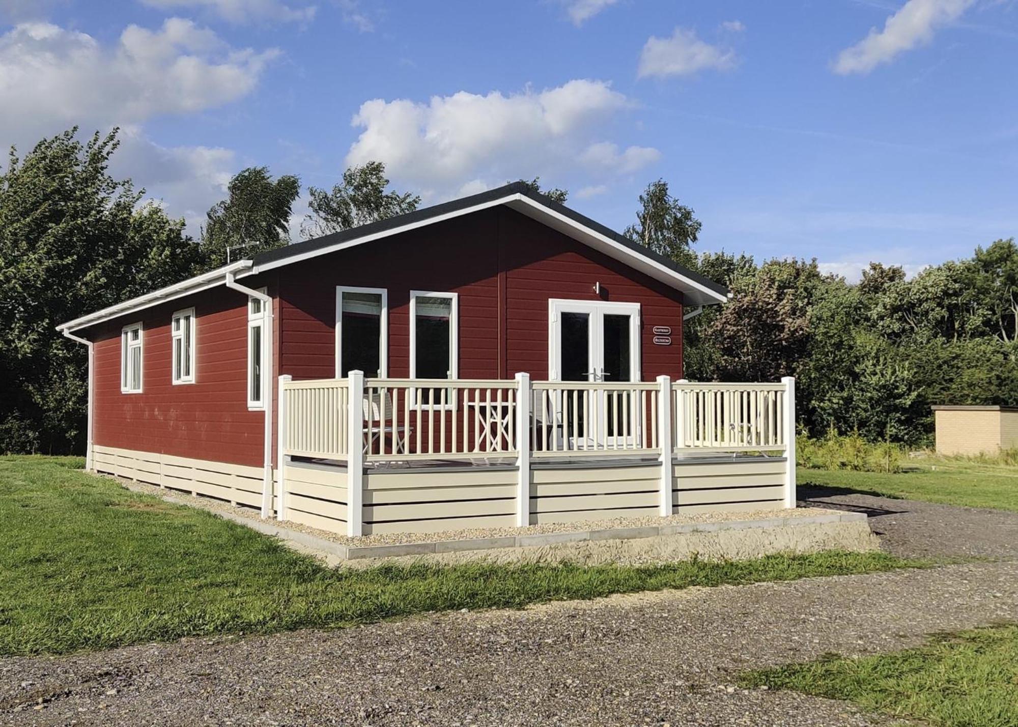 Otters Mead Boutique Lodges Beetley Exterior photo